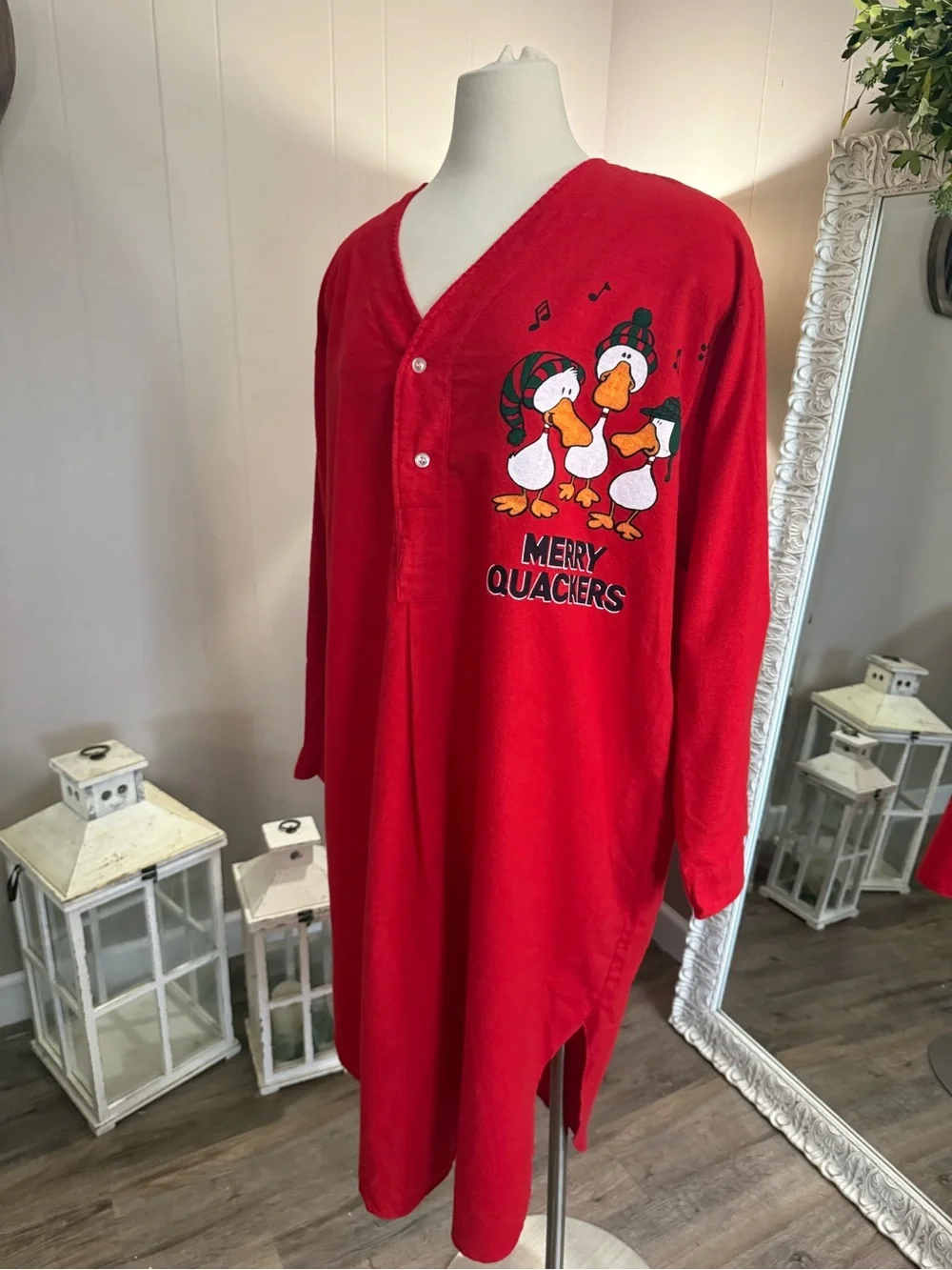 Vintage Cabin Fever Christmas Fleece Night Shirt
